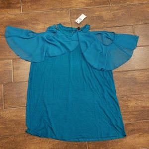 Sleeveless knit halter top